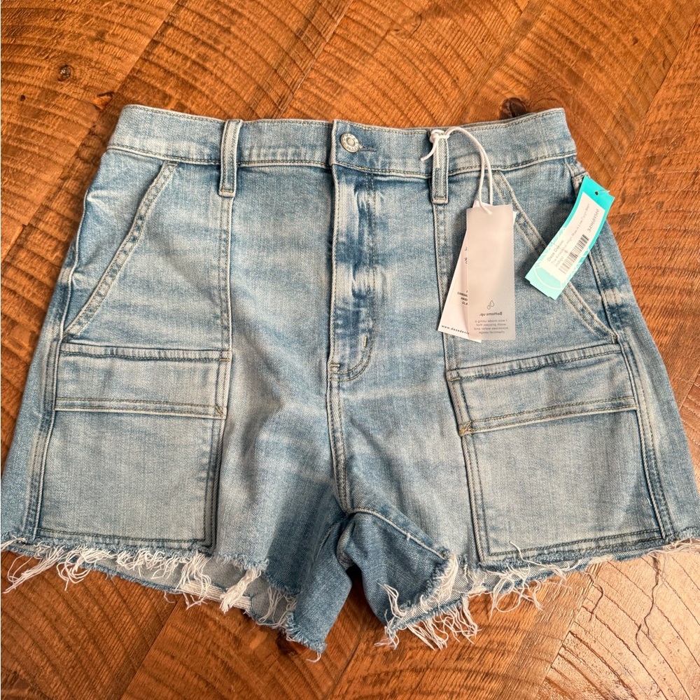 Denim Blue Women's Cargo Shorts with Frayed Hem